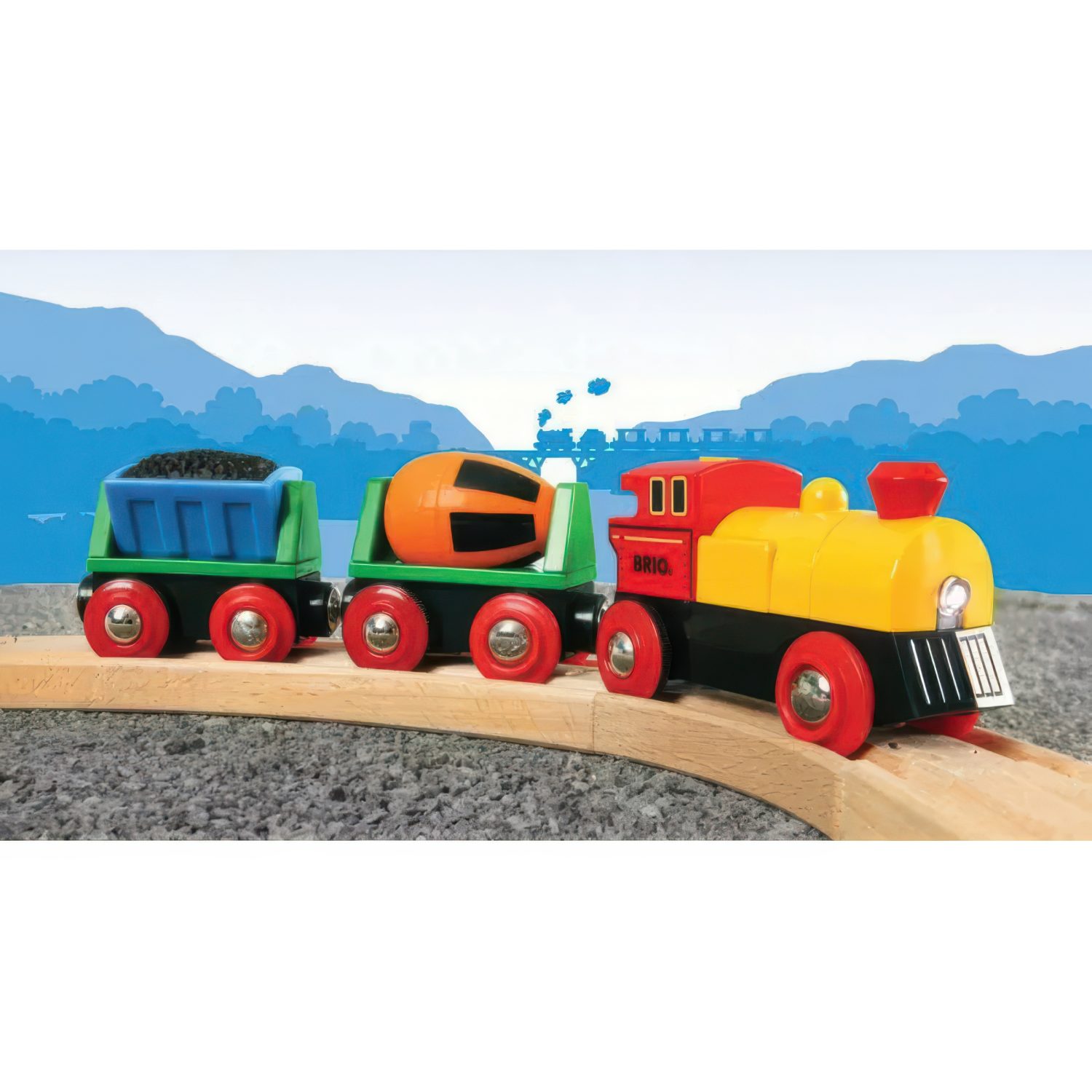 Поезд грузовой BRIO, с бетономешалкой и грузом, на батарейках