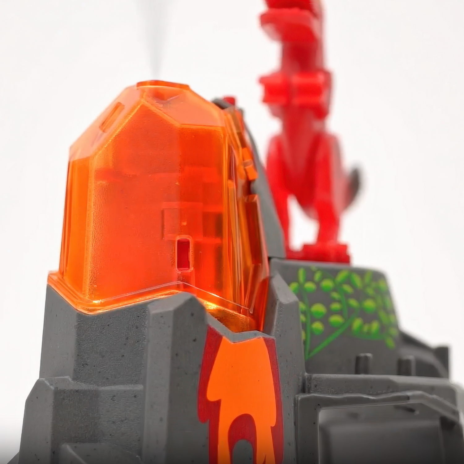 Динозавр и извергающийся вулкан BRIO со светом, звуком, паром, для деревянной железной дороги